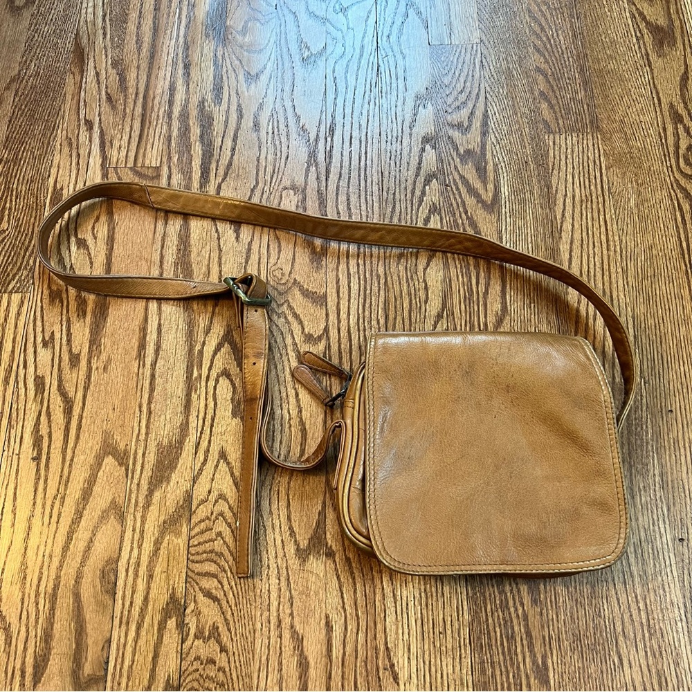 Latico Classic Tan Leather Crossbody Bag